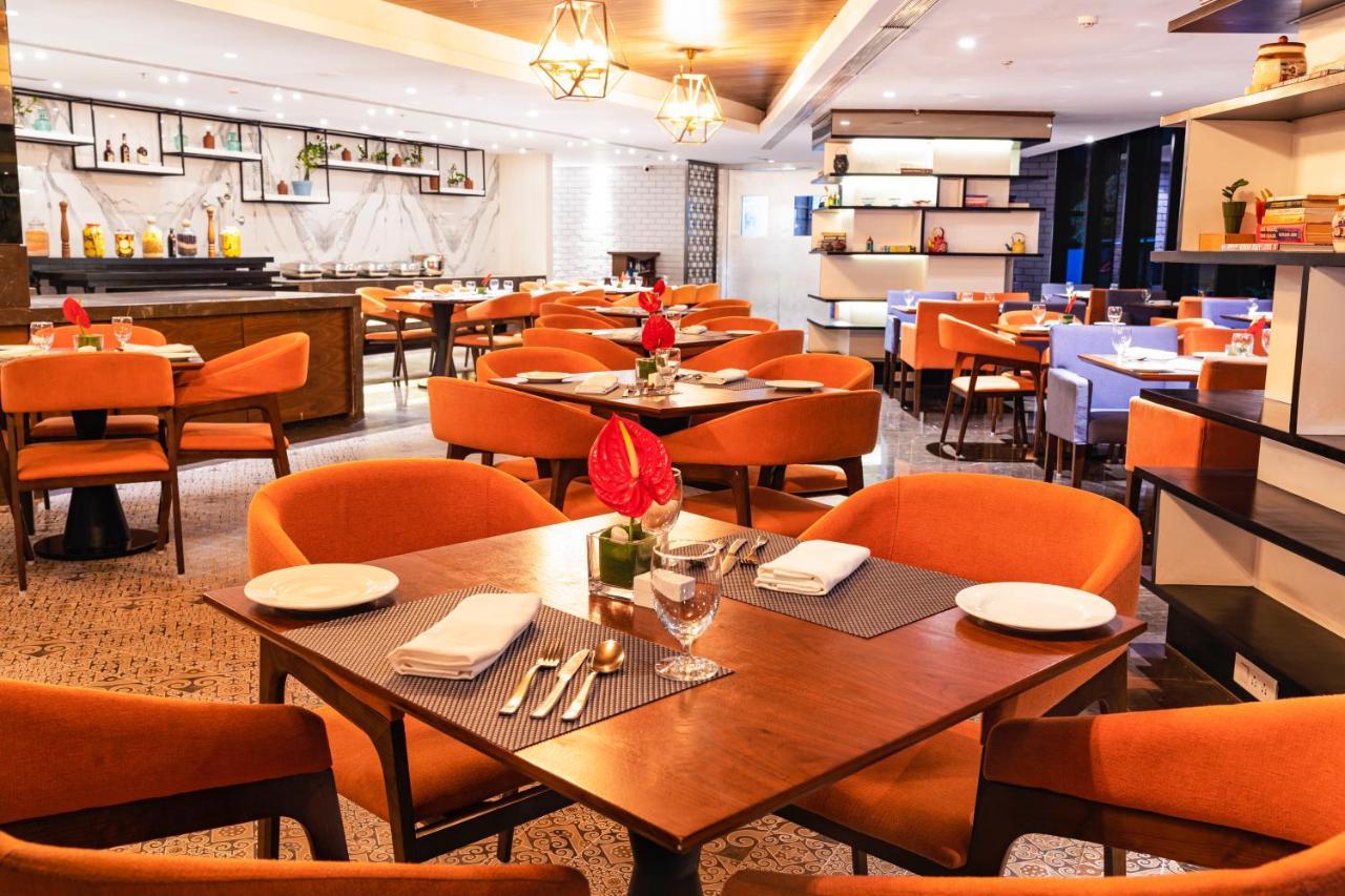 The Elite Narasapura, A Member Of Radisson Individuals Otel Dış mekan fotoğraf